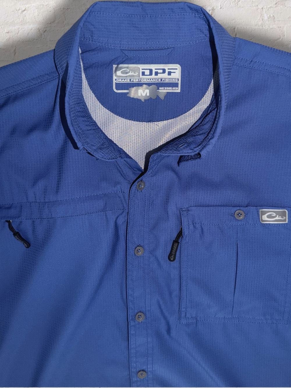 Drake Performance Fishing DPF Shirt Mens Med Blue Vented Short Sleeve Button Up